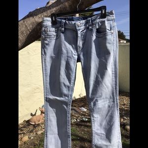 Miss Me Signature boot, size 30 light blue jeans